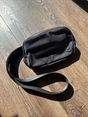 lululemon athletica Black Belt Bag Sling